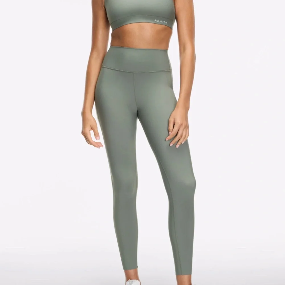 Peloton Cadent High Rise Pocket Legging - Picture 8 of 8